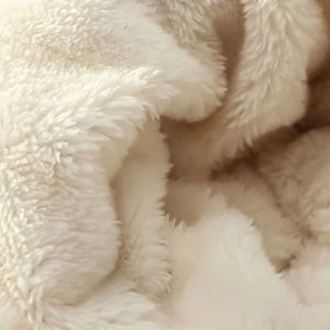 Warme Dames Muts met Geïntegreerde Sjaal - Nora