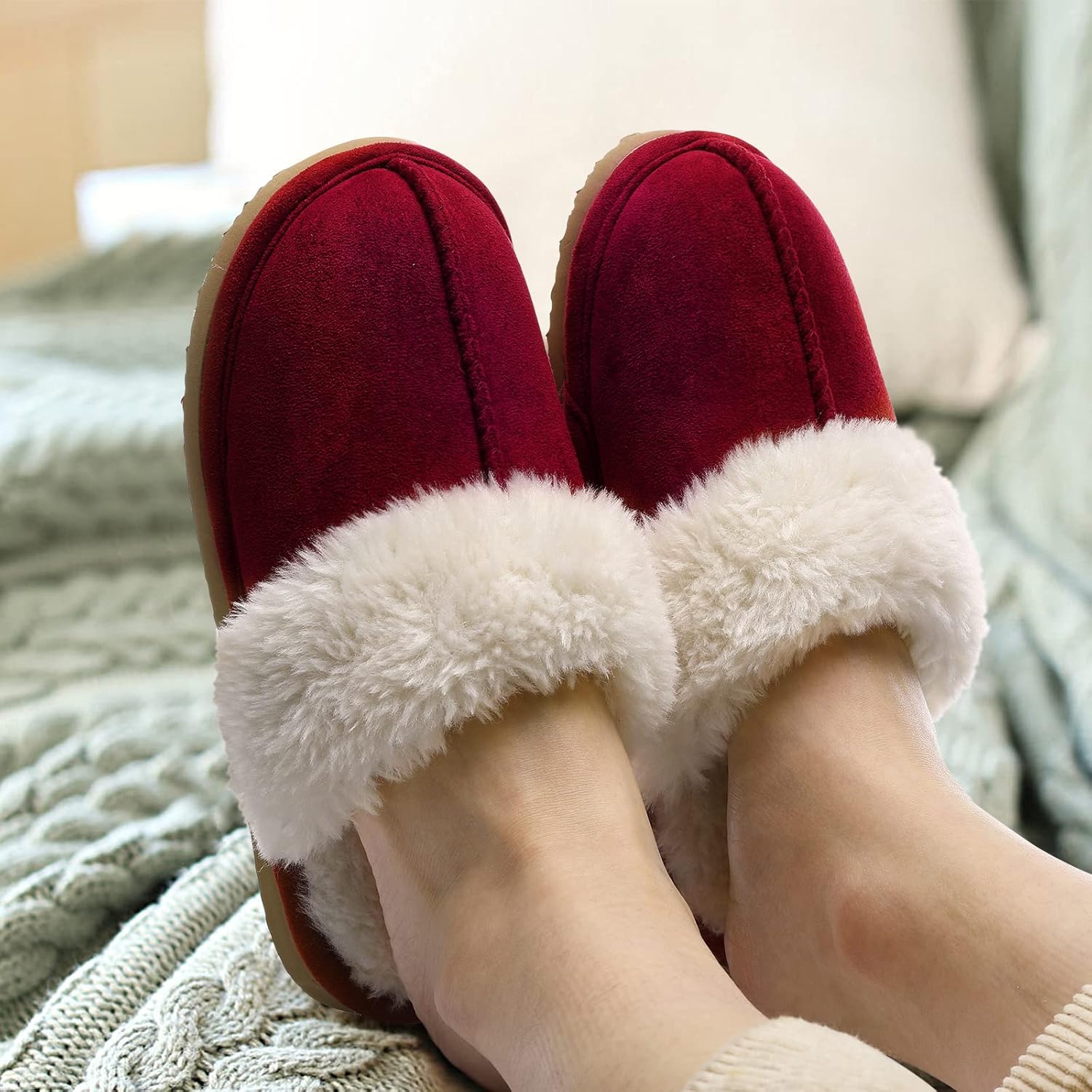 Fuzzy Memory Foam Pantoffels - SoftStep