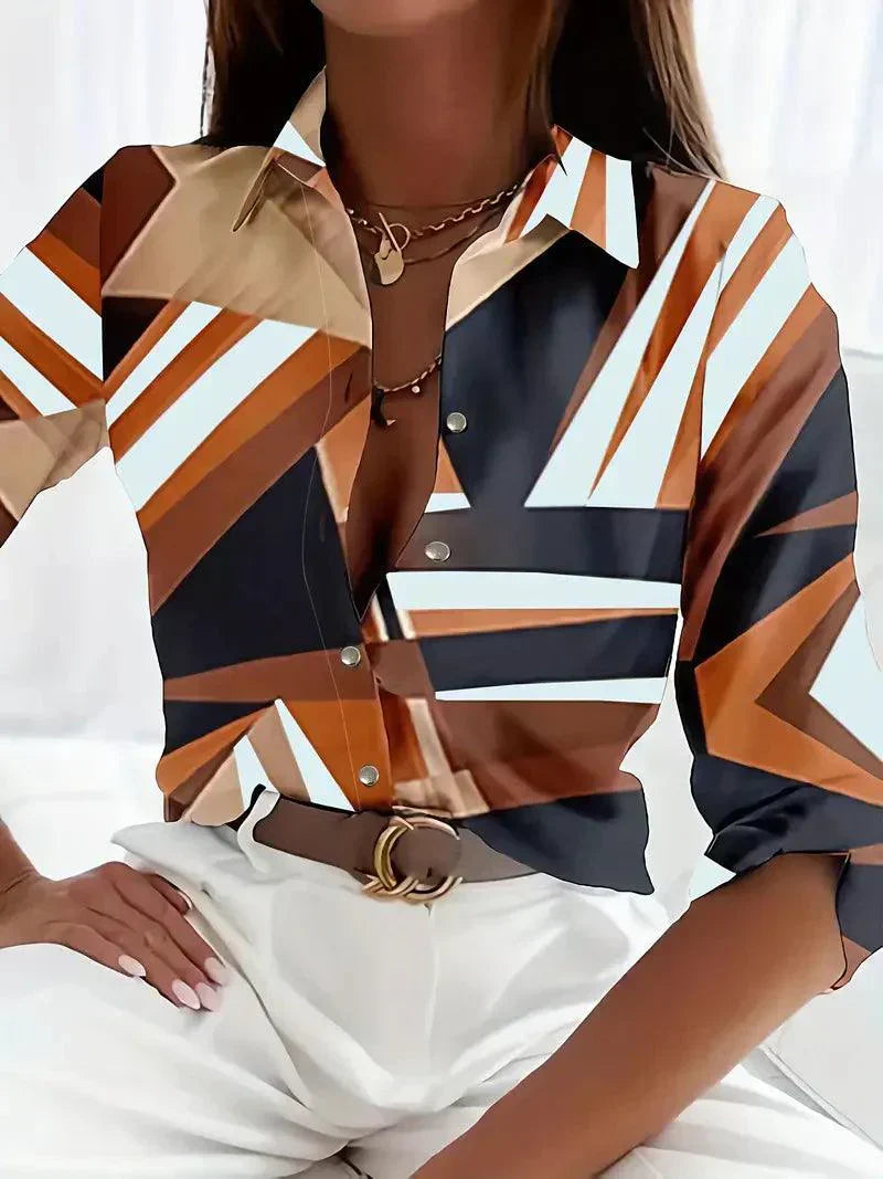 Trendy damesblouse met abstract patroon en knoopsluiting - Marlene