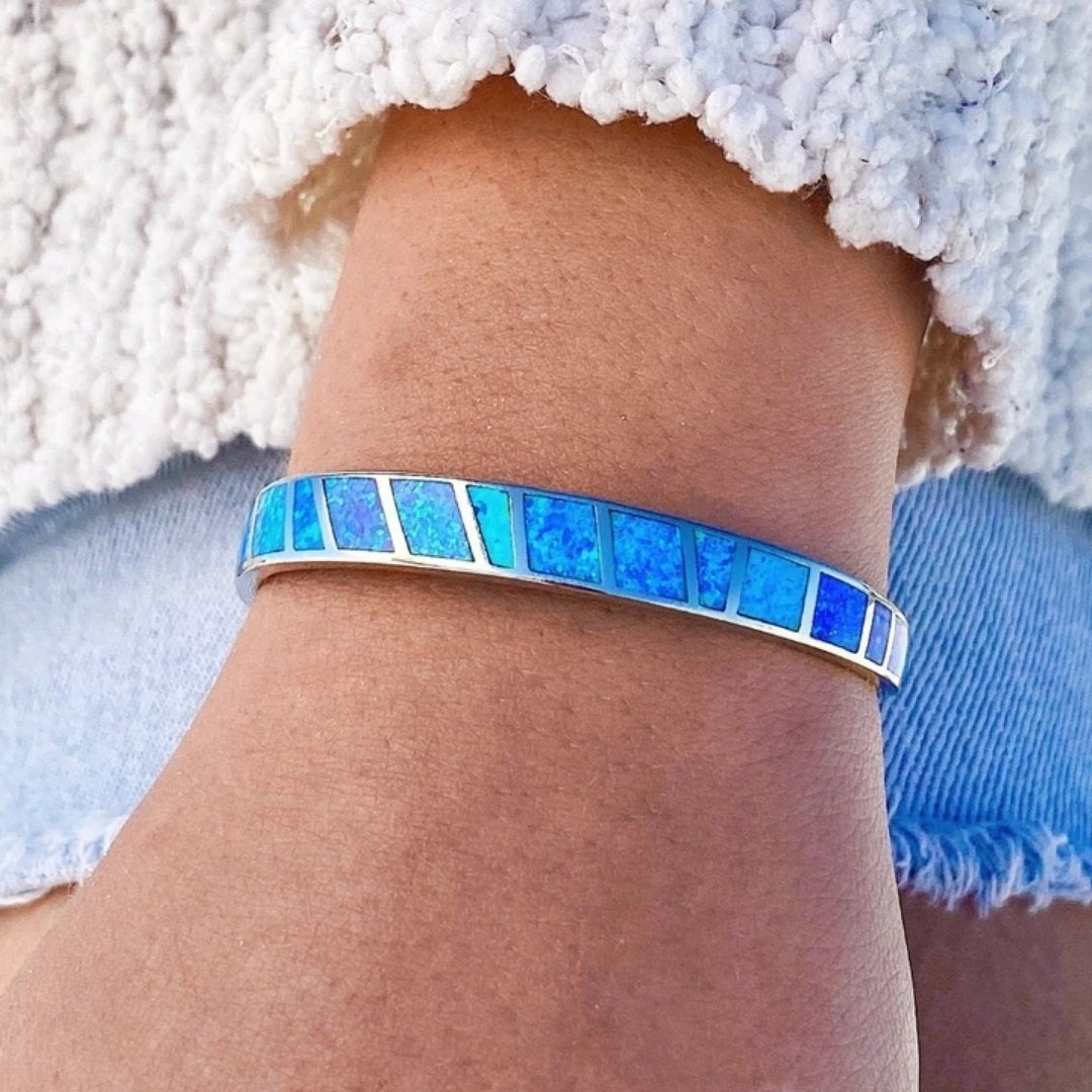 Blauwe en Zilveren Opaal Armband - Isola