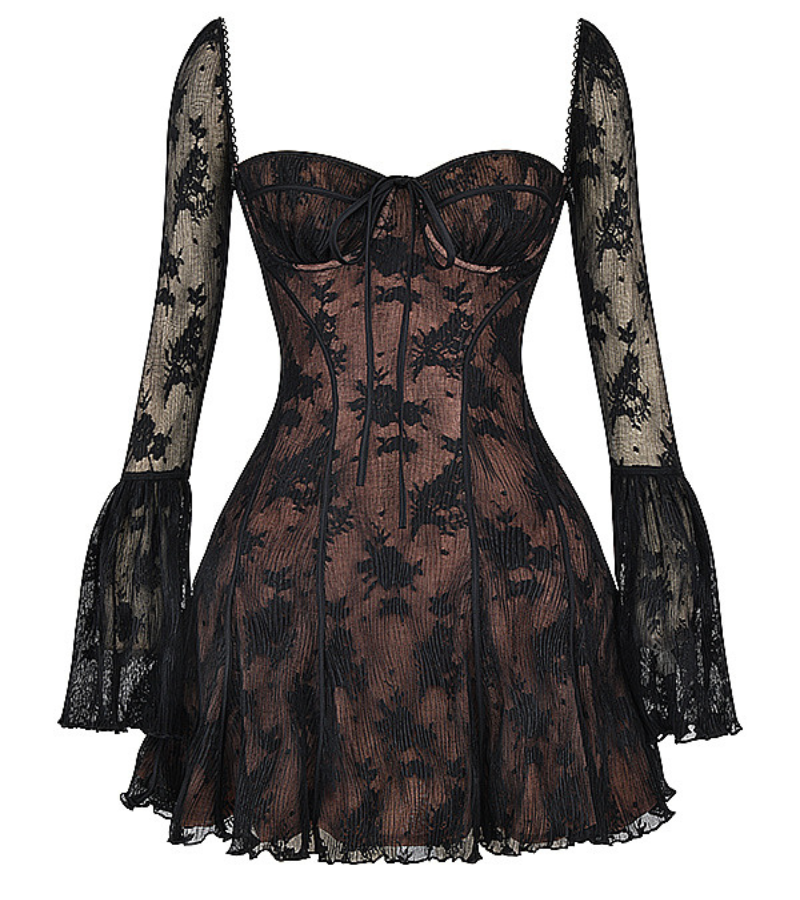 Stijlvolle zomerjurk met kant en een open rug – Julisa