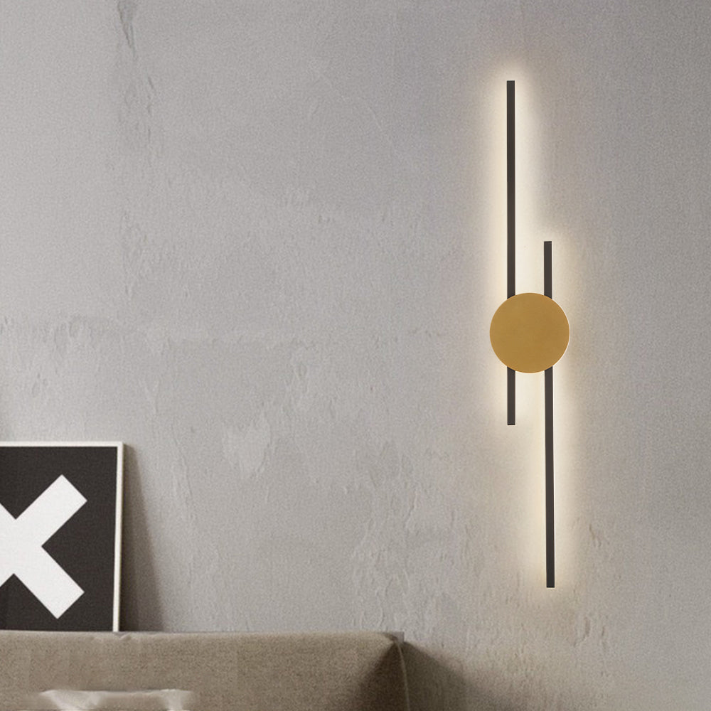Moderne Industriële LED Wandlamp - LumoGlow