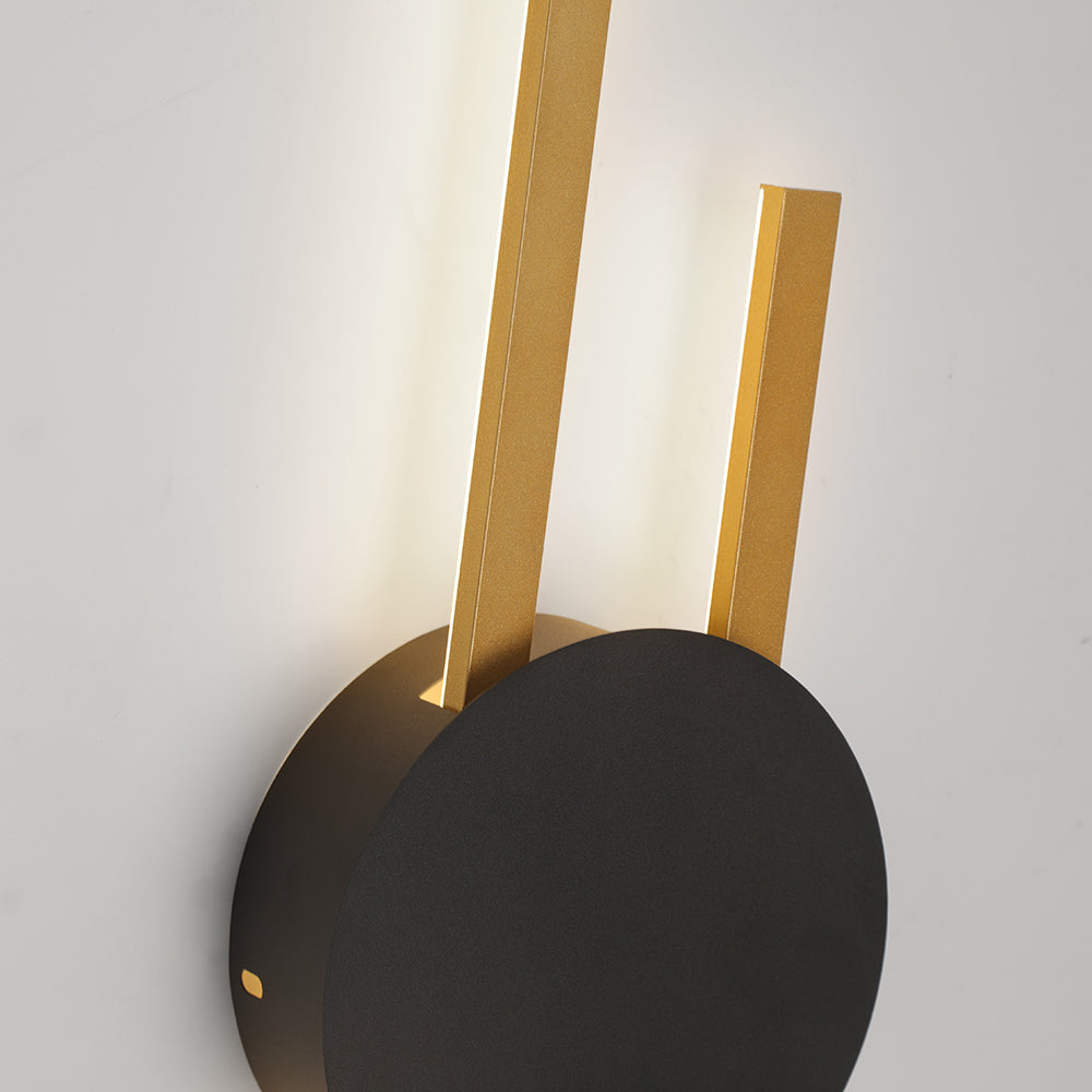 Moderne Industriële LED Wandlamp - LumoGlow