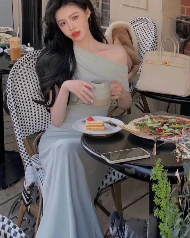 Trendy Bodycon Maxi Jurk met Off-Shoulder – Valentina