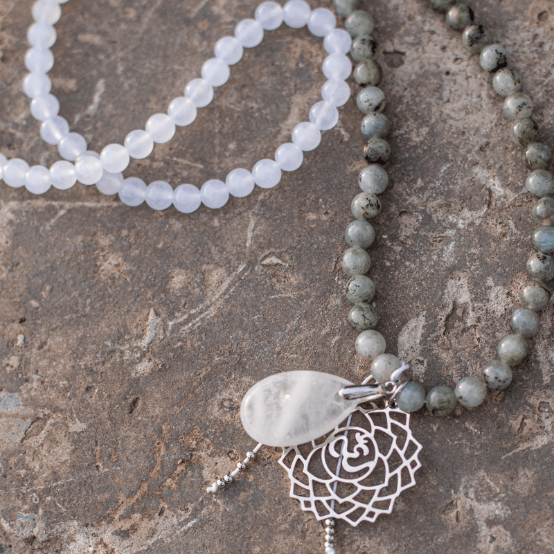 Labradoriet, Jade en Amethist Mala - Seraphine