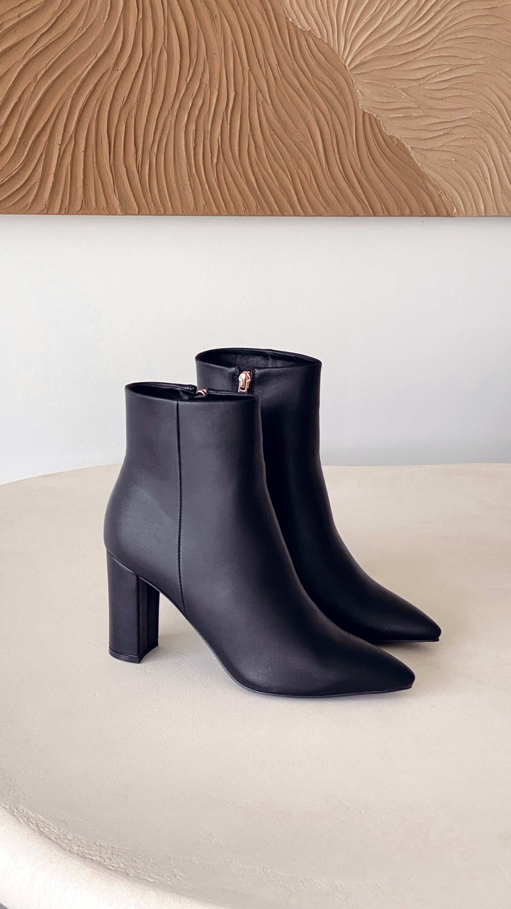 Modieuze Casual Enkellaarsjes - Elonette