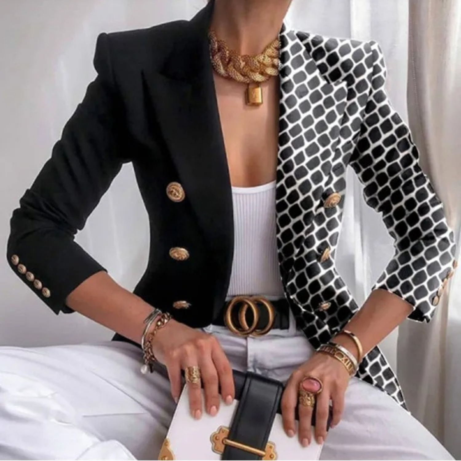 Dubbelrijige Dames Blazer met Revers - Eleganza