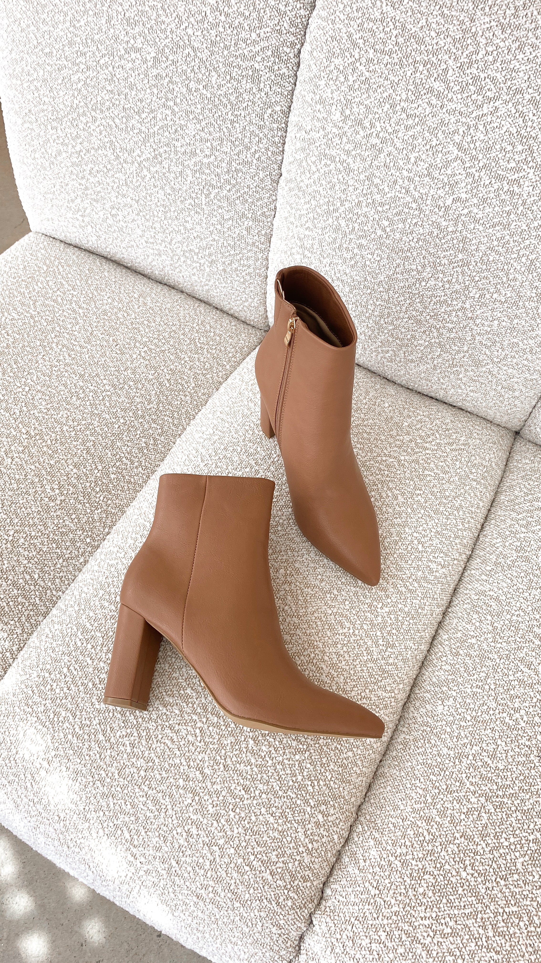 Modieuze Casual Enkellaarsjes - Elonette