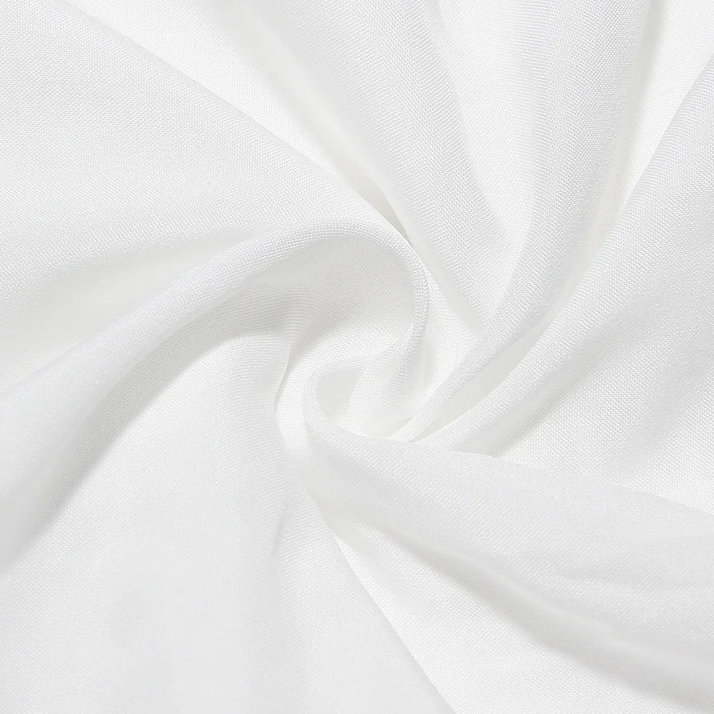 Stijlvolle Witte Geborduurde Maxi Jurk – Alina