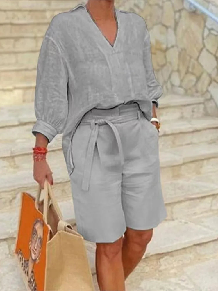 Luchtige & Stijlvolle Tweedelige Linnen Dames Set met Blouse & Shorts – Malea