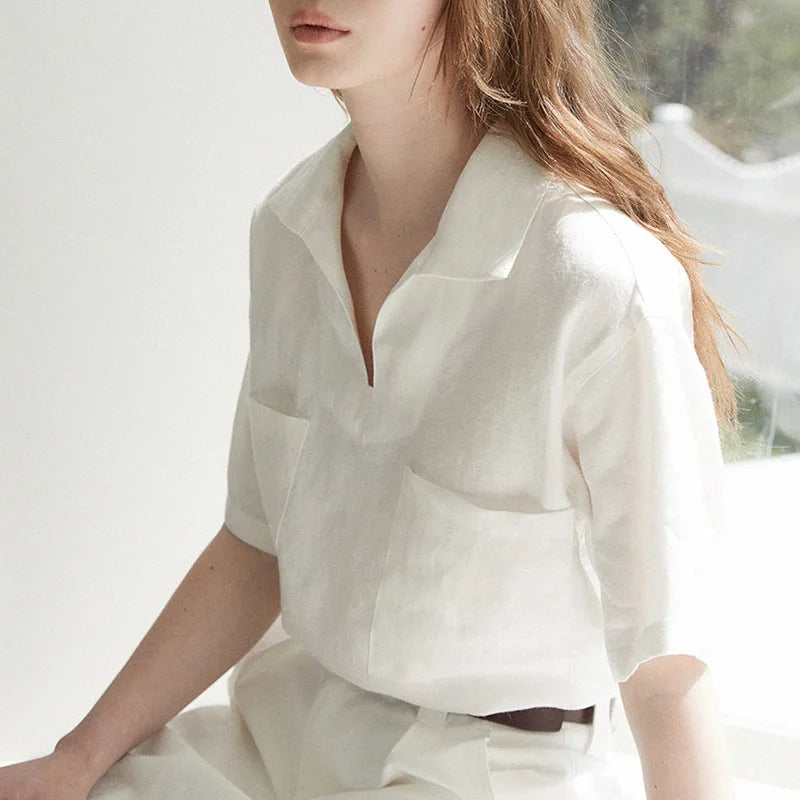 Luchtige & Tijdloze Linnen Damesblouse met Korte Mouwen en V-hals – Milena