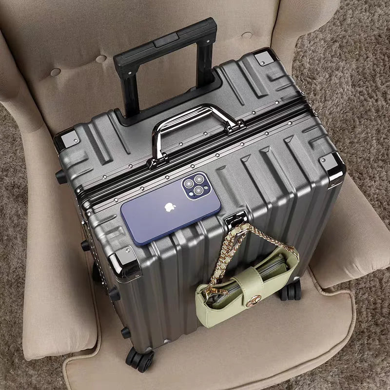 Hardshell koffer met aluminium frame – Vilnius