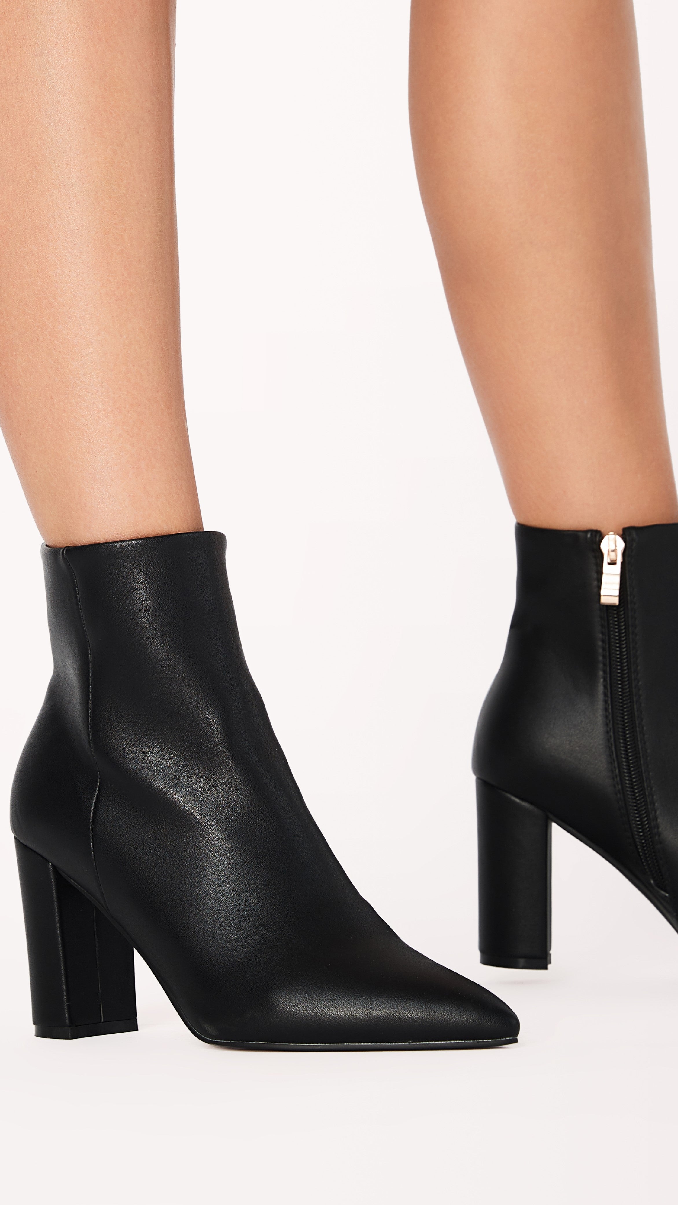 Modieuze Casual Enkellaarsjes - Elonette