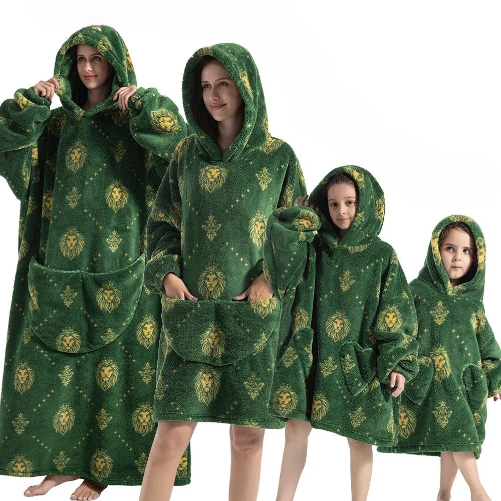 Hoodie-Deken voor Herfst Gezelligheid – SpookySnuggle