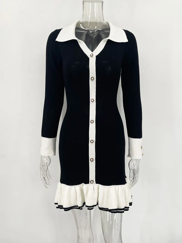 Gebreide Mini Jurk met Rugdecolleté en Bandage Ontwerp – Amira