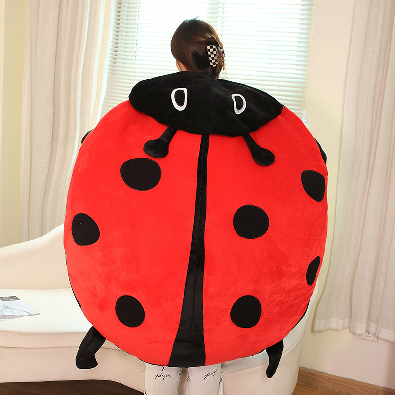 Draagbaar Lieveheersbeestje Reuzeknuffel - LadyBug Hug