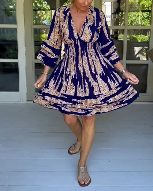 Luchtige & stijlvolle damesjurk met V-hals en 3/4 mouwen - Elina