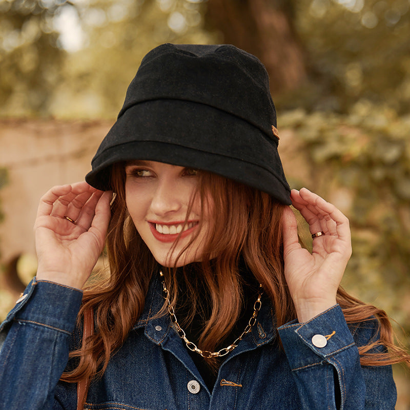 Lichte zomer bucket hat met fijne naadoptiek – StitchShade