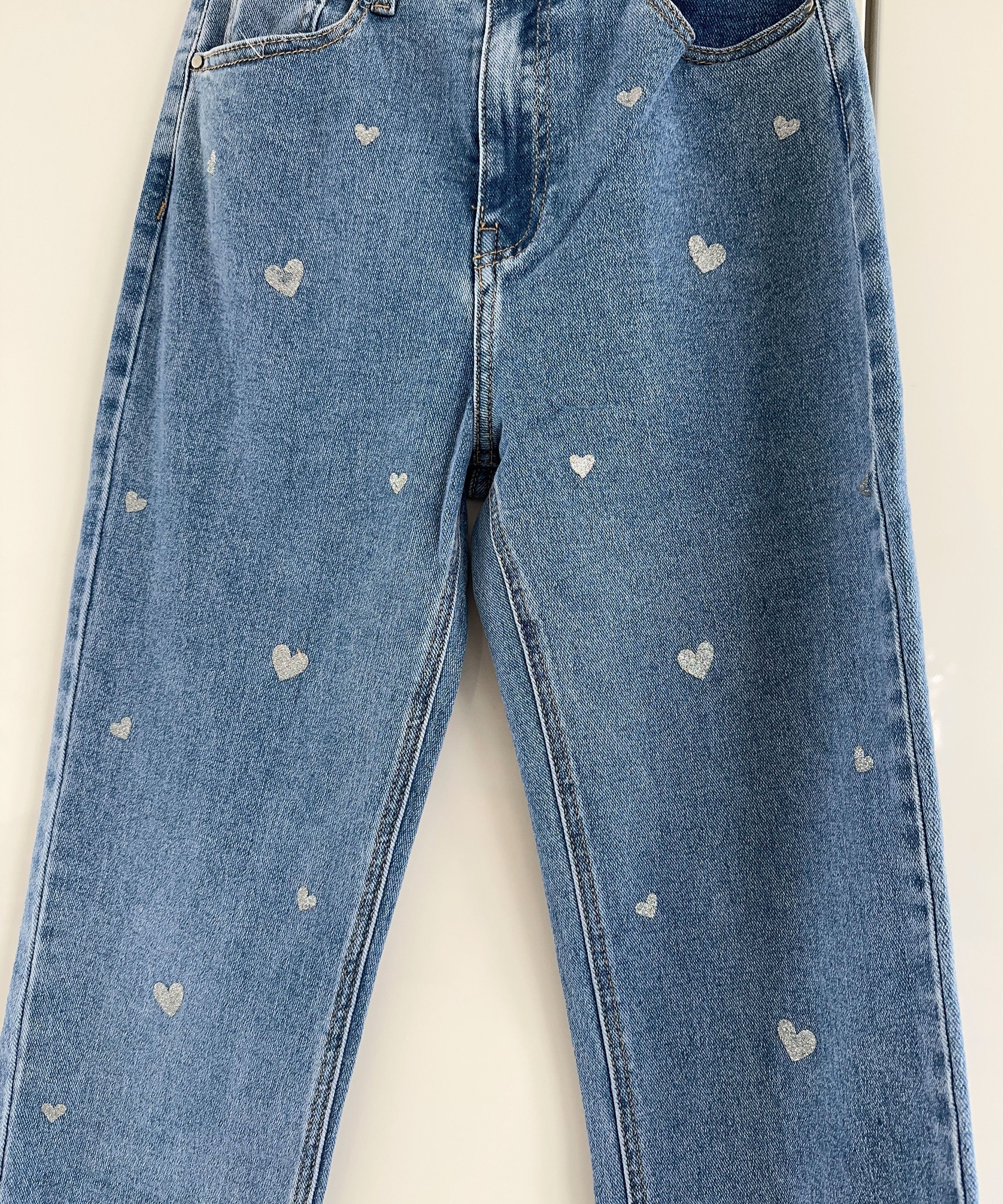 Dames Stretch Jeans met Wijde Pijpen en Hartjesprint - Amelie
