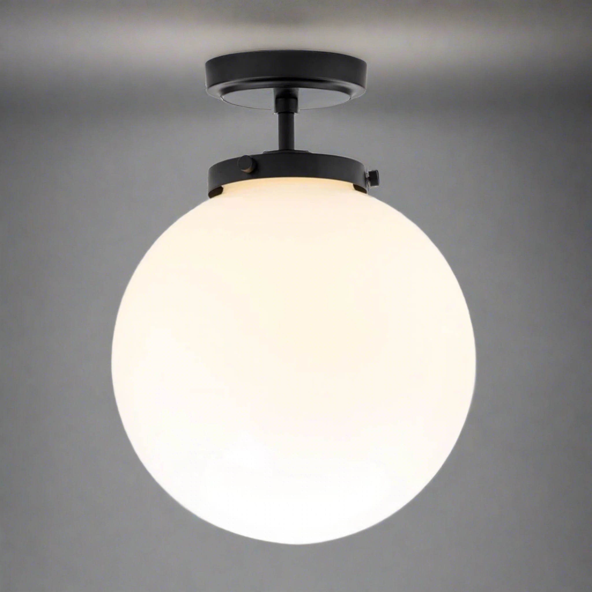 Luxe Bolvormige Plafondverlichting - LumiSphere