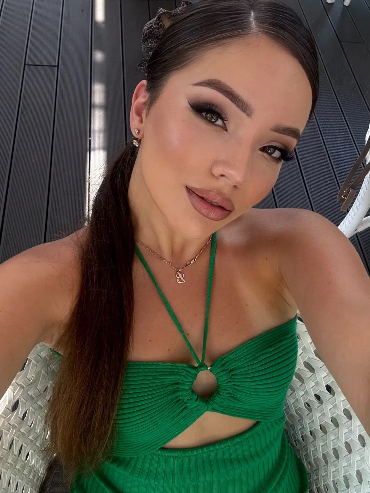 Trendy Rugloze Gebreide Maxi Jurk met Zijsplit– Liora