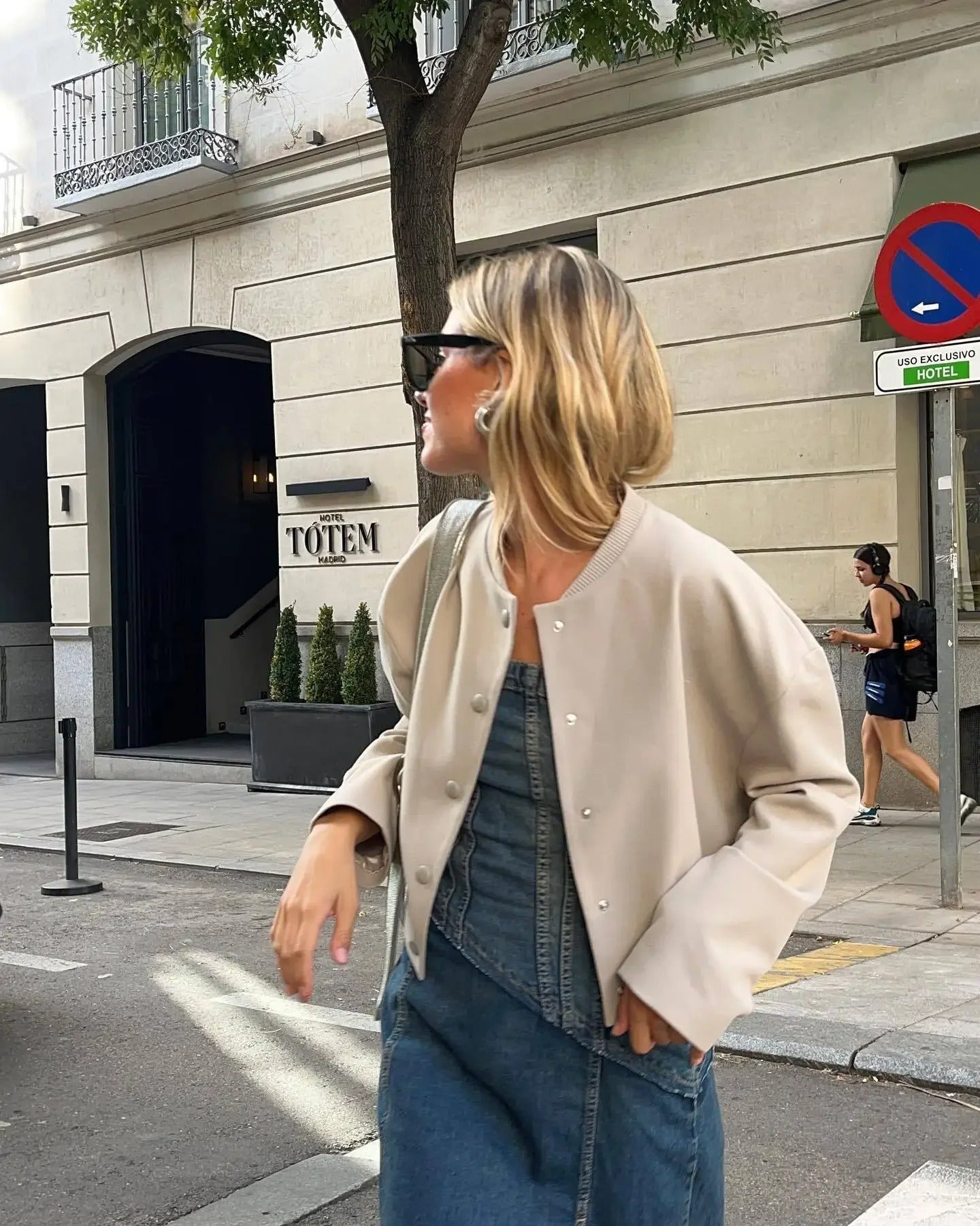 Lichte dames bomberjack voor de zomer – Casual chic met staande kraag