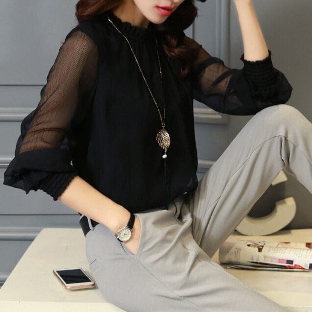 Stijlvolle dames chiffon blouse met ruches en transparante mouwen – Elina