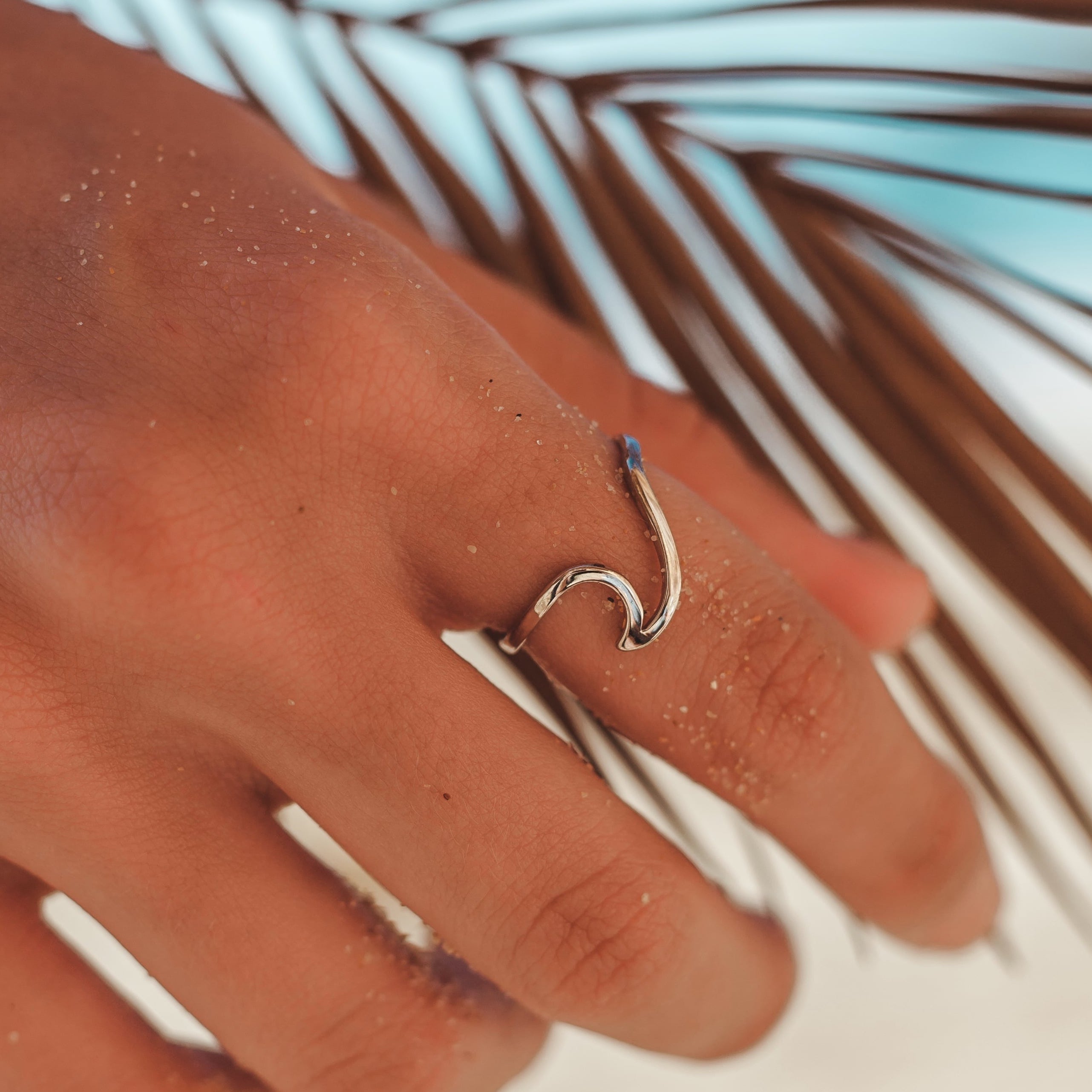 Stijlvolle Golvende Ring - Mila