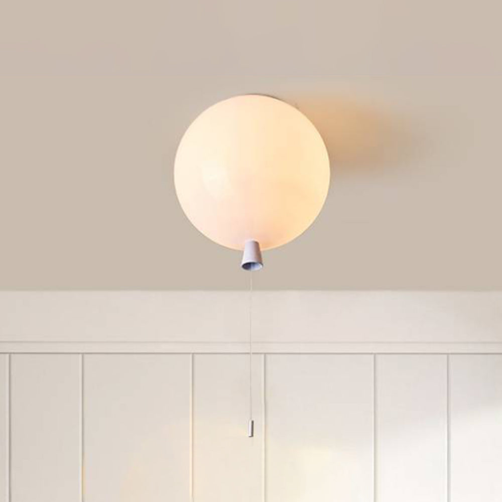 Compacte Moderne LED Ballon Plafondlamp - AuraLite
