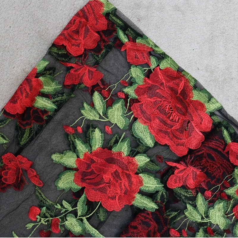 Maxi Jurk met Bloemenborduursel en Spaghettibandjes – Rosalie