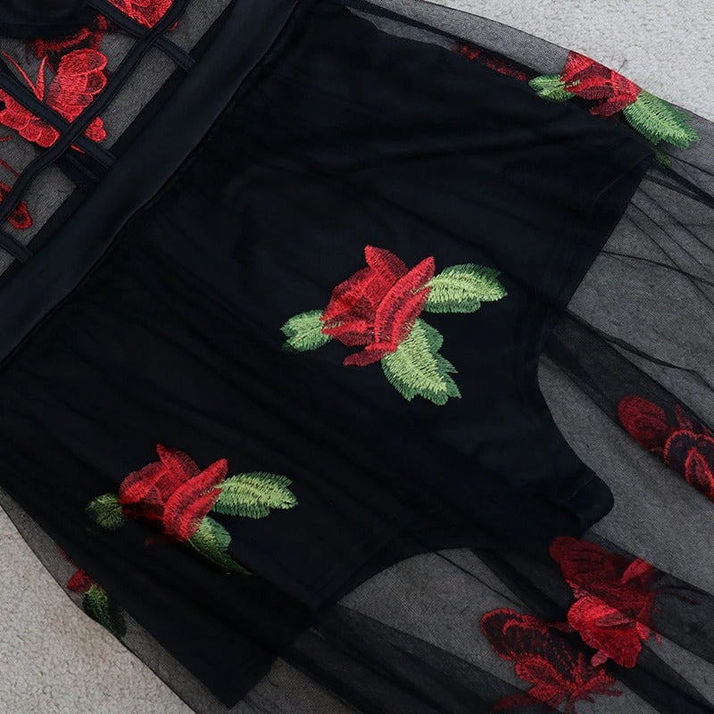 Maxi Jurk met Bloemenborduursel en Spaghettibandjes – Rosalie