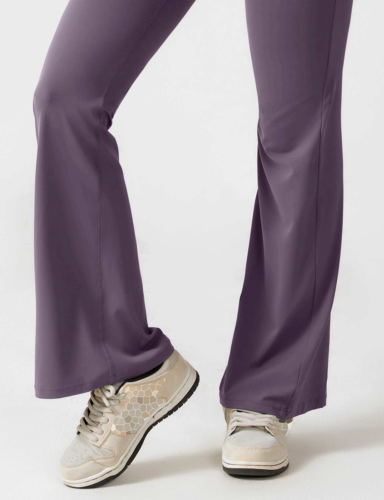 Rugvrije Jumpsuit met Uitlopende Broekspijpen - Liv