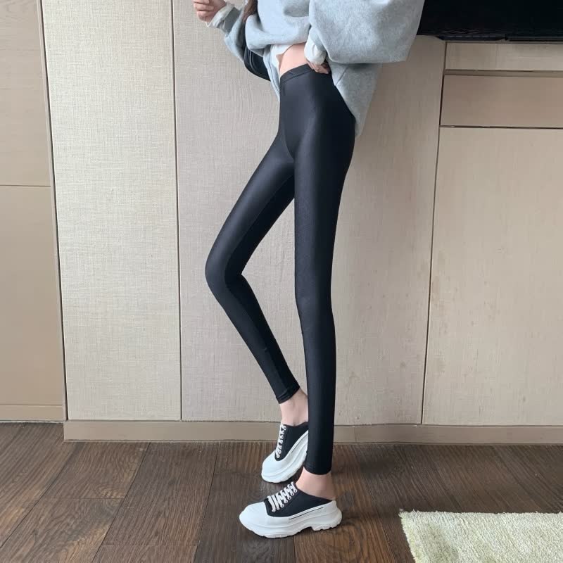 Hoge Taille Glanzende Yoga Leggings | Rekbare Zwarte Lichaamsvormende Broek